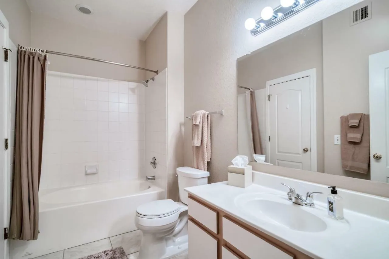 Hébergement de vacances Pristine Top Floor Condo With Access To Clubhouse & Pools Phoenix
